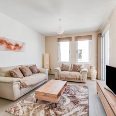 Steni Views Apartment by Ezoria Villas