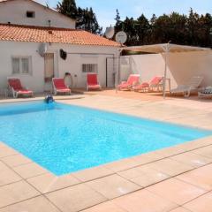 Villa de 4 chambres avec piscine privee jardin clos et wifi a Meynes