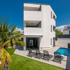 Apartment BP LUX with private pool