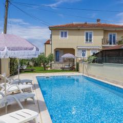 Apartment Apartment Bilfo by Interhome