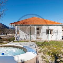 3 Bedroom Beautiful Home In Rascane