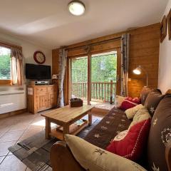 Appartement de Standing en Centre-Ville, Calme et Confort à Samoëns - FR-1-624-31