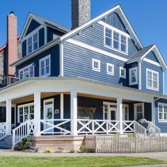 Drift Away by Seabrook Hospitality