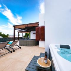 Villa Malolo - Private Pool and Jacuzzi By Lanzarote Vacation Homes