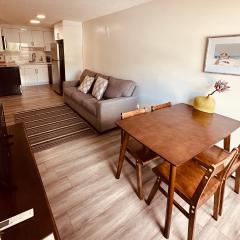 unit #203 Cozy Mountain View 1BR in DT