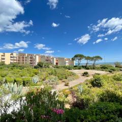 Studio cabine avec vue mer, 30m de la plage, parking. Wi-Fi et linge en option. - FR-1-338-542