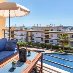 BnB Homes Ocean view Apartment with panoramic Terrace, 2 Swimming pools & Tennis court