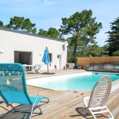 Villa de 3 chambres avec piscine privee jardin clos et wifi a Saint Jean de Monts a 1 km de la plage