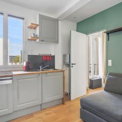 9-minute walk from La Défense - 1 bedroom