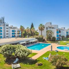 1BR Apartment with Pool at Lago Azul