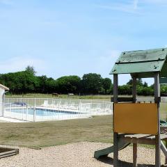 Maison de 2 chambres avec piscine partagee jardin amenage et wifi a Saint Vincent la Chatre