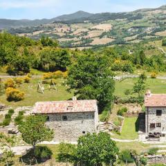One bedroom house with shared pool and wifi at Brancialino