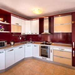 Apartments Sunny Family