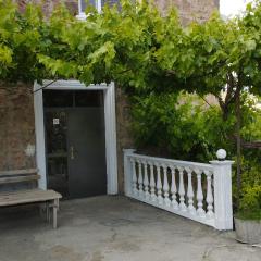 Sargsyan Guest House