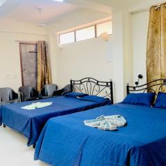 Studio furnished Apartment with swimming pool next to famous Calangute beach