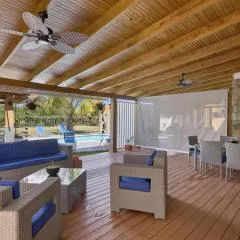 New! Comfy Spacious Villa W- Pool, Jacuzzi, Bbq