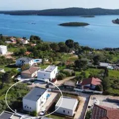 Villa Pura Vida