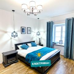 Stylish apartment. Heart of the city