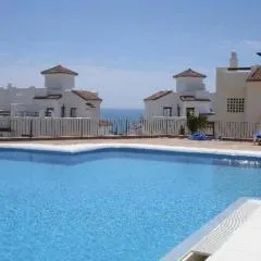6-bed Luxury apartment in Marina Alcaidesa