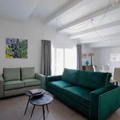 Maciuni Apartment con terrazza