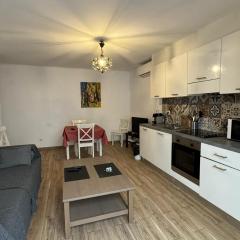 Cosy Poullan, 2-bedroom apartment, 200 m from the beach