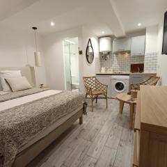 Studio à 2 pas du port