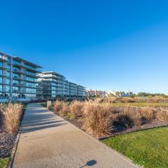 Apartment in the beautiful Bayline building - SPA - POOL - GYM - BEACH - Pargo BY BEDZY