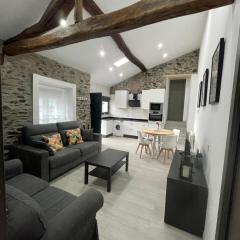 CASA SANTI Y LAURA