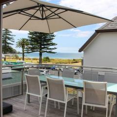 Beachfront Home in Mount Maunganui
