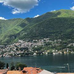 Timco 3-story apartment with lake view and air-conditioner