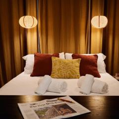 Maison Luxury Pantheon