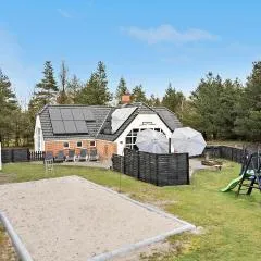 Gorgeous Home In Nørre Nebel With Sauna