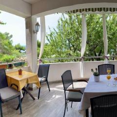 Apartment Gina near the sea