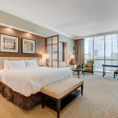 The Fantasy Suite MGM Signature POOL VIEW