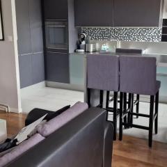 Refuge Urbain Chic avec Balcon