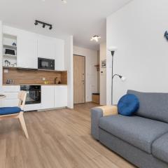 Nowoczesny Apartament z Parkingiem Nowa Letnica Gdańsk by Renters Prestige