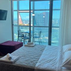 STAY-FIVE Modern Central Studios Self Check-in & Fast Wi-Fi