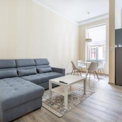 R62B Rottenbiller Apartment