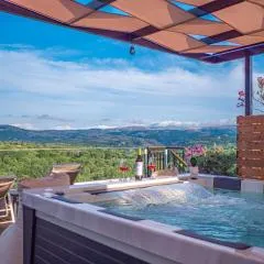 Villa Paris with Rooftop & Jacuzzi
