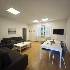 Gemütliche Ferienwohnung - voll ausgestattet, zentral aber ruhig !