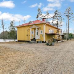 Holiday Home Kaislajärven huvila by Interhome