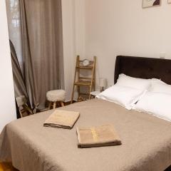 Sympatico Central Apartment in Athens