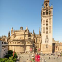 Lujoso apartamento a los pies de la Catedral