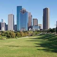 Experience the Best of Houston from our Modern Urban Oasis