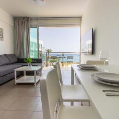 Stunning Sea-Views Apt, Protaras