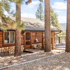 Little Lakeview Lodge