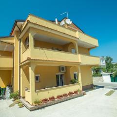 Apartments with parking space Lopar, Rab - 23156