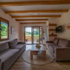 Sweet Home Visoko FREE PARKING, AC, RENT A CAR