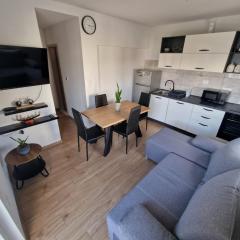 Apartment Antonio with balcony, near the beach