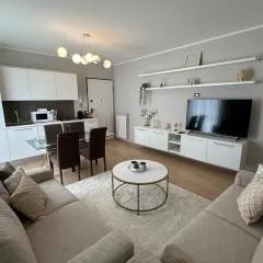 The Captain Apartments Marina next to Verbella Leonardo Academy MXP